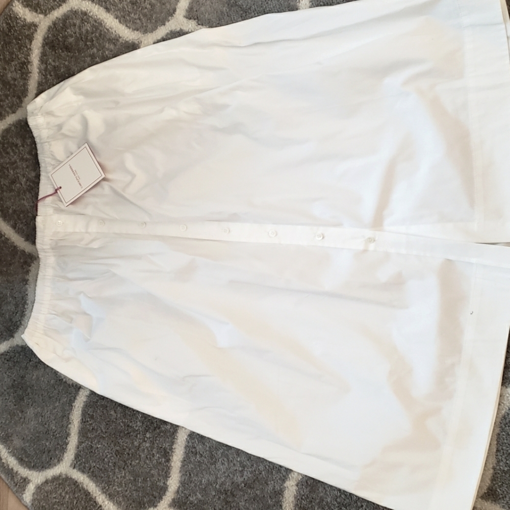 Carolina Herrera white button skirt